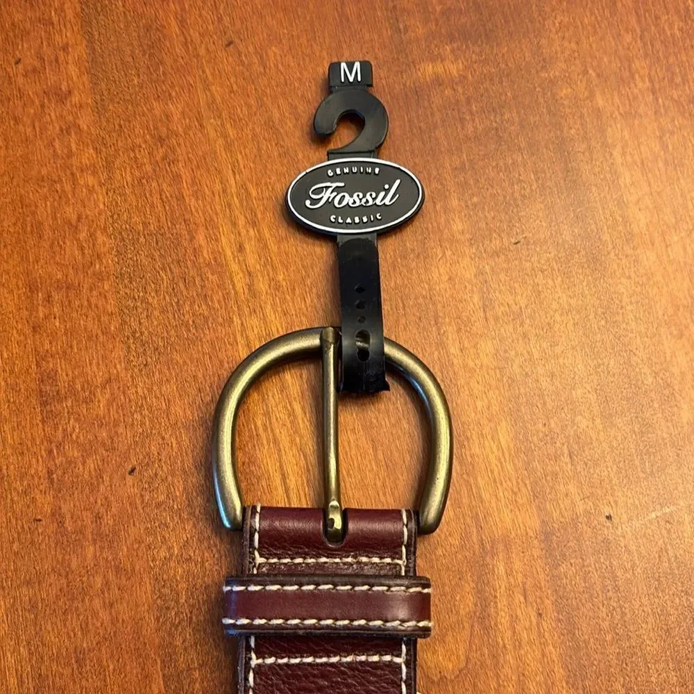 NEW. Fossil Key Grommets Brown Leather Belt - M